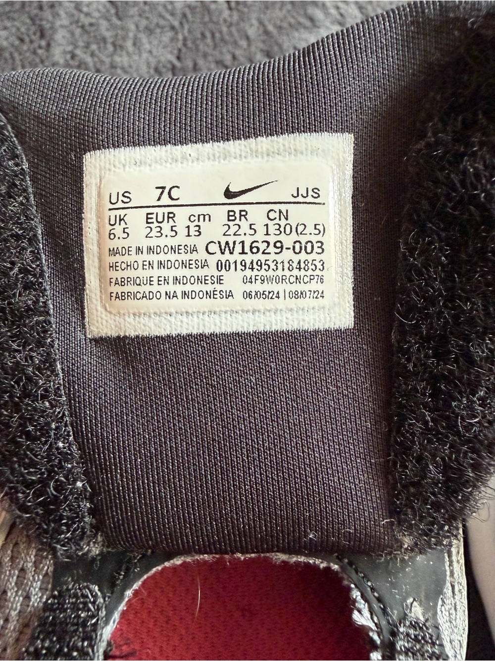 Nike Kids Gray, White & Pink Slip-On Athletic Sneakers. Size 7C. - Picture 6 of 11